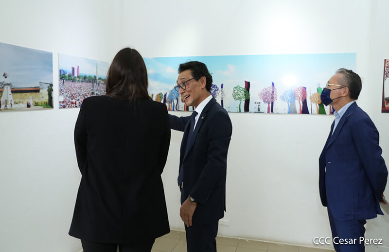 exposicion-fotografica-embajador-corea